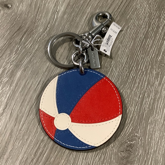 Coach red white & blue Beach Ball Keychain - Picture 1 of 7